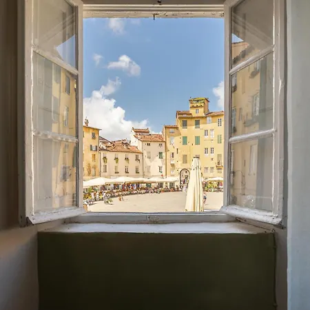 Anfiteatro Apartment *