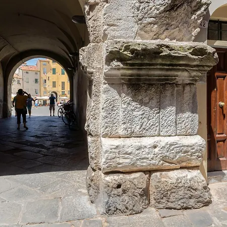 Anfiteatro * Lucca